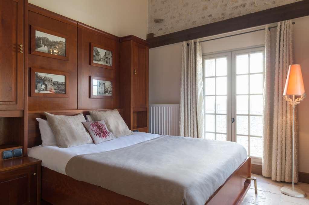 ホテル Ogaux Vieux Remparts プロヴァン 部屋 写真